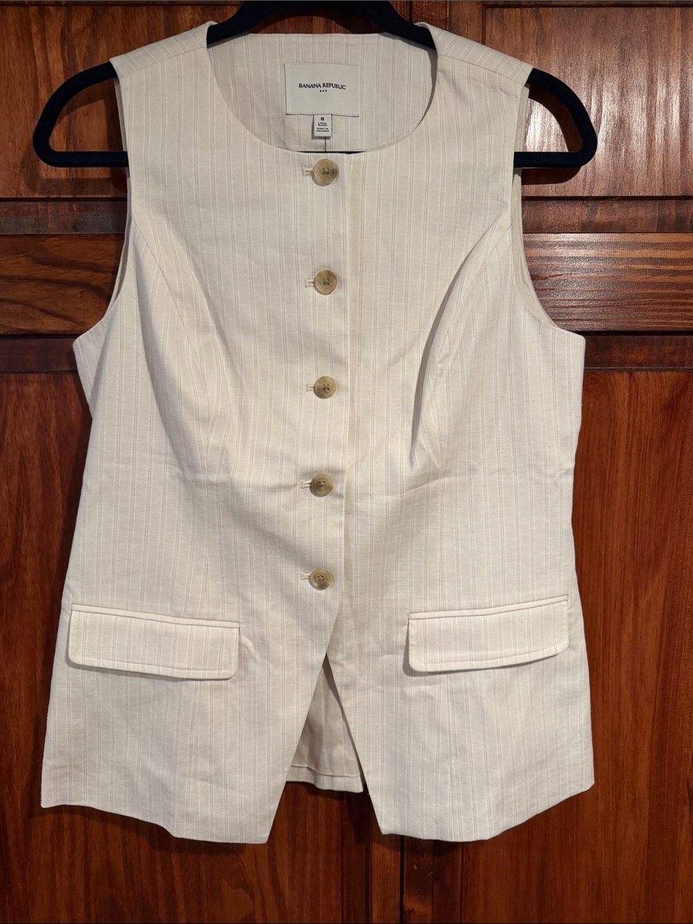 Banana Republic Factory Women's Cream Pinstripe Button-Front Sleeveless Vest